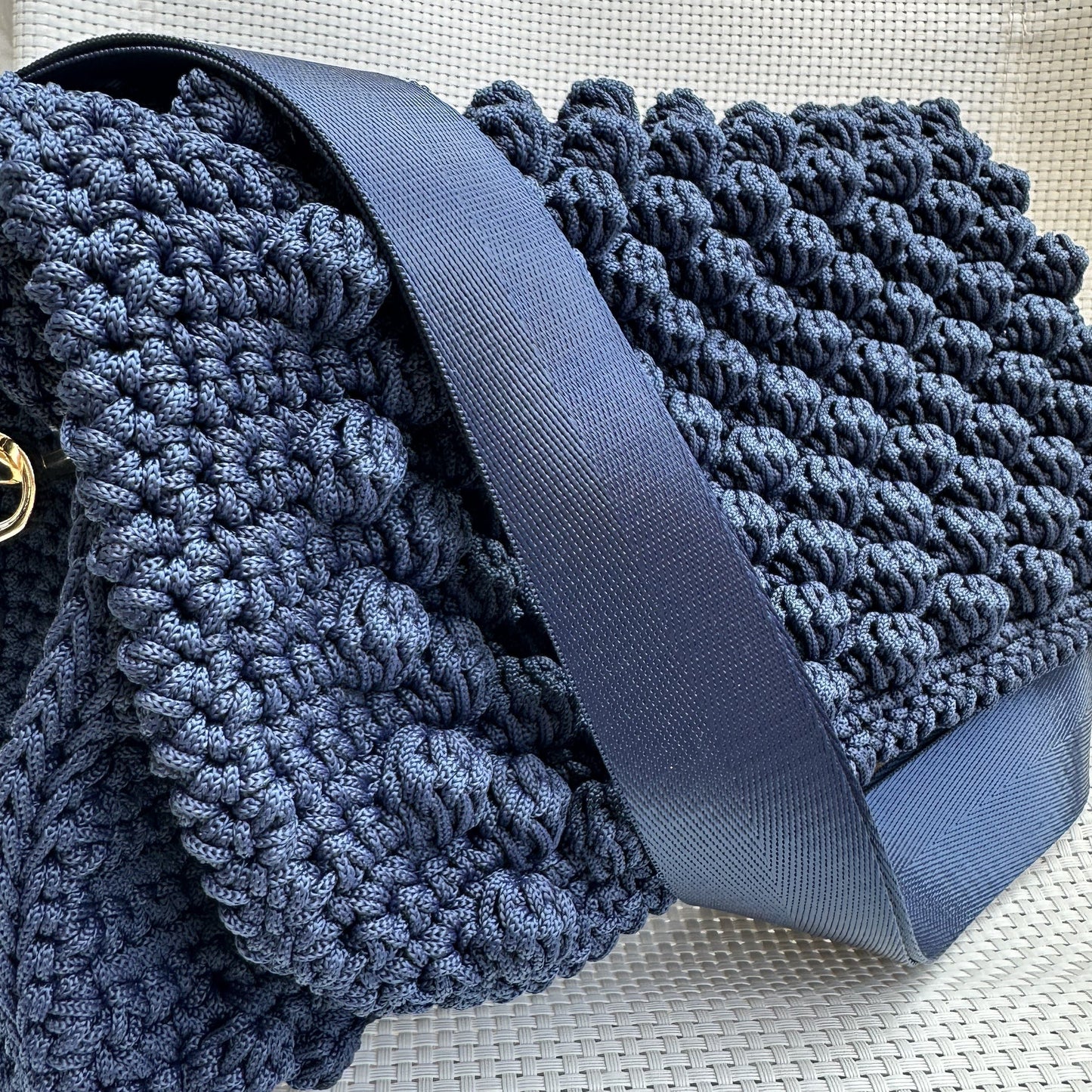 Bubble bag media