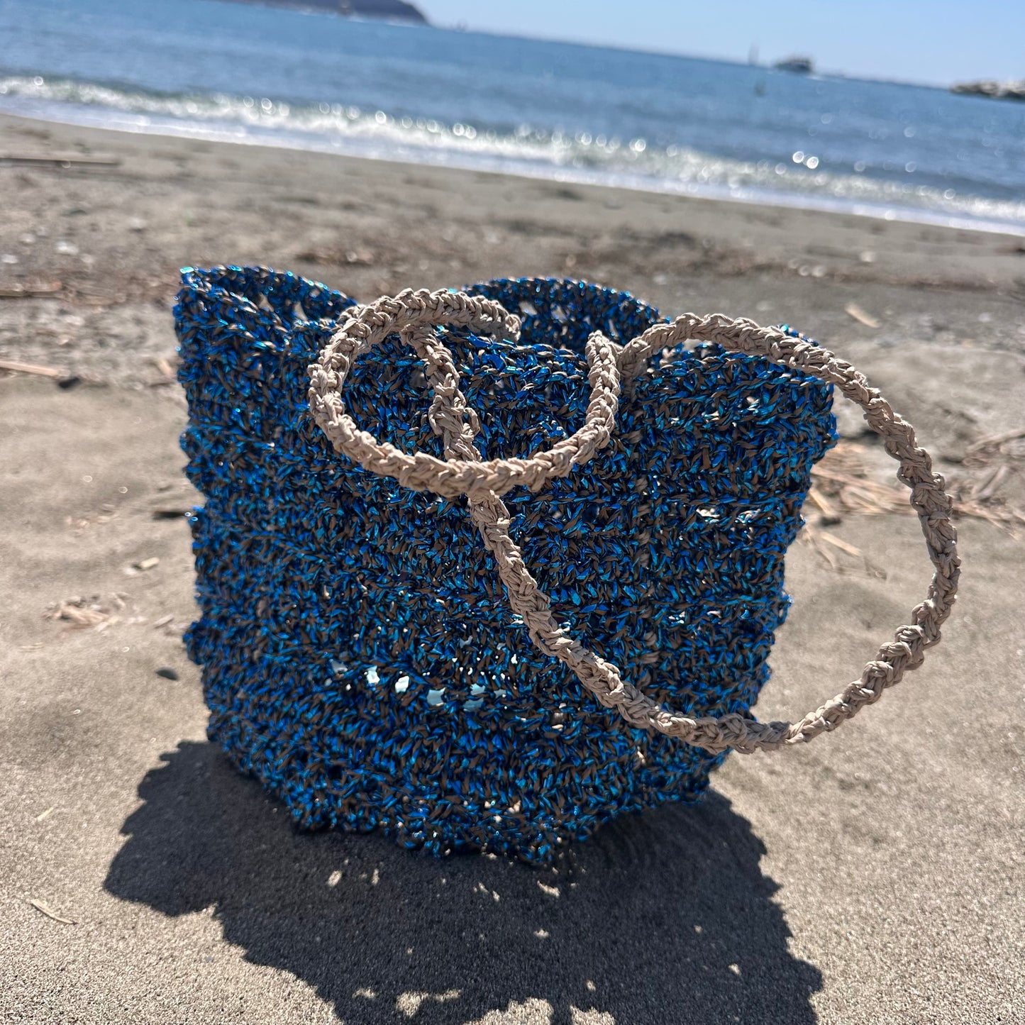 Secchiello in rafia naturale-azzurro