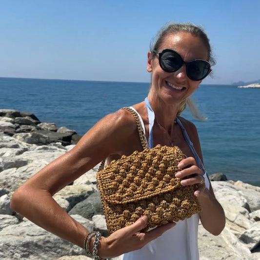 Bubble bag mini in rafia