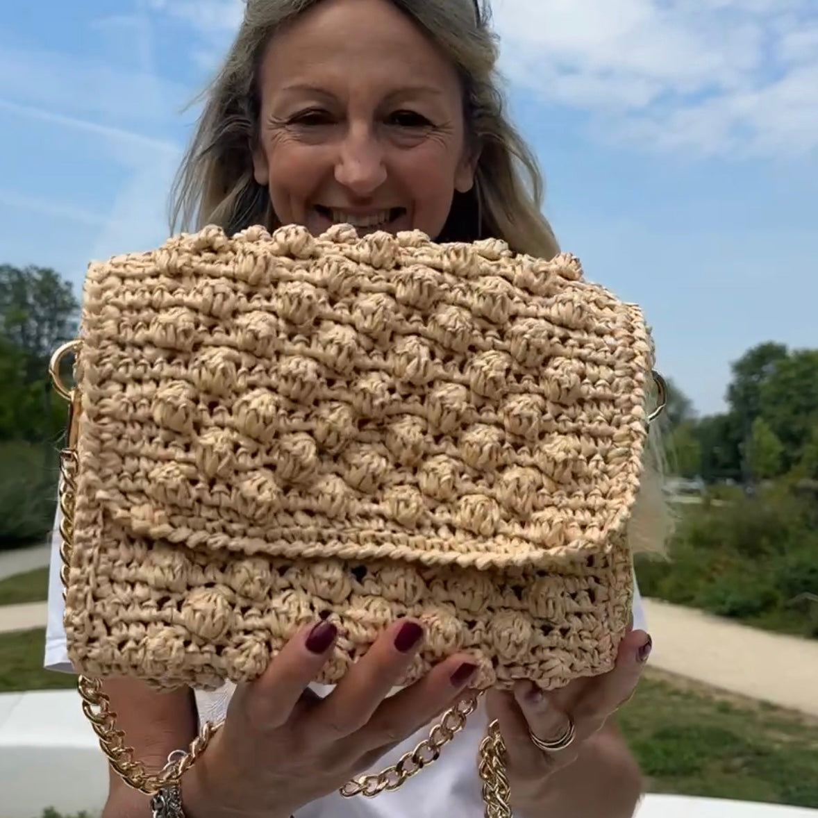 Bubble bag mini in rafia