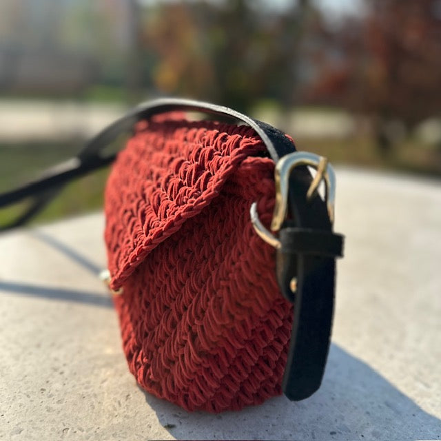 Persefone color bordeaux